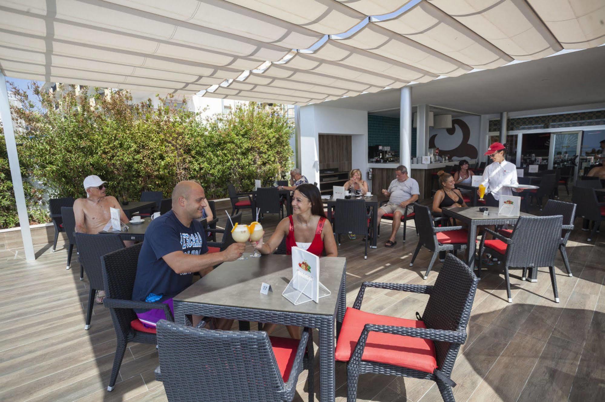 Hotel Riu Monica - Adults Only Nerja Exterior foto